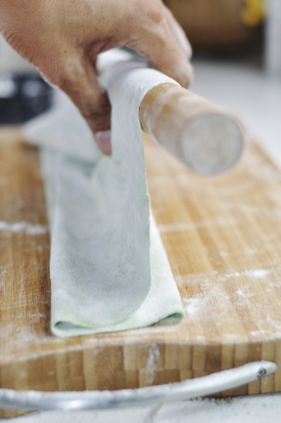 手搟面的做法步驟12