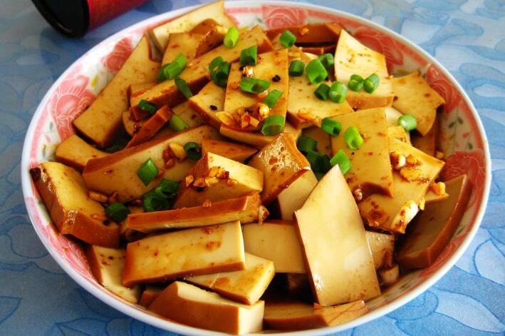 開胃解膩的小涼菜麻辣香干怎么做？