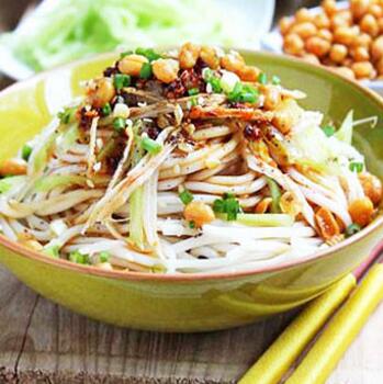 美味的四川雞絲涼面怎么做？