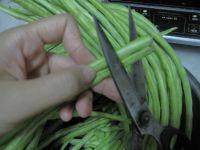 腌酸豆角的做法步驟2