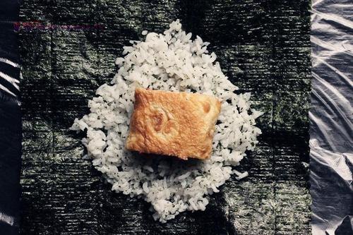 海苔飯團便當(dāng)?shù)淖龇?/ data-OfLq=