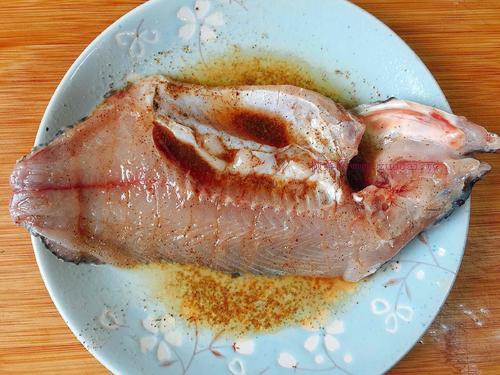 家常烤羅非魚(yú)的做法