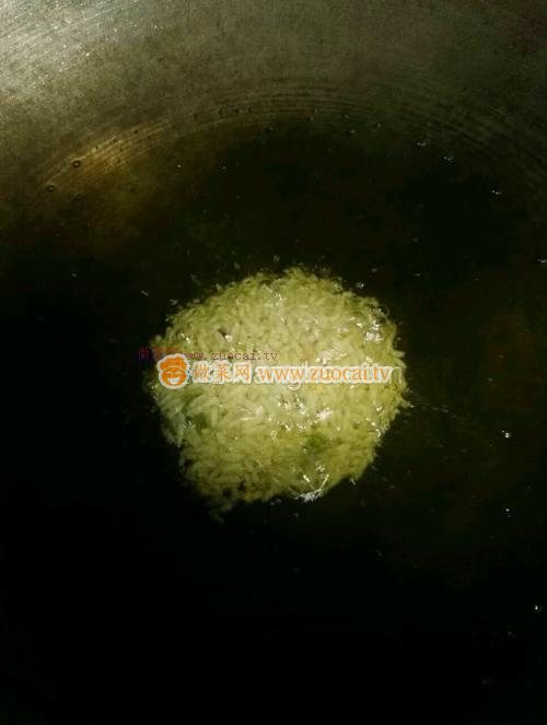 元?dú)忮伆偷淖龇?/ data-DmQ6=