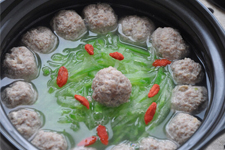 蘿卜絲羊肉丸子