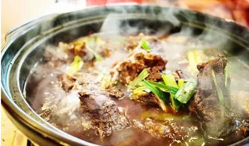 砂鍋羊蝎子怎么做？