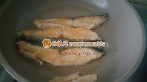 香煎三文魚(yú)的做法