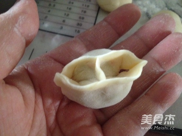 鴛鴦?wù)麸湹淖龇?/ data-EZBd=