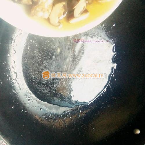 香菇蒸雞翅根的做法