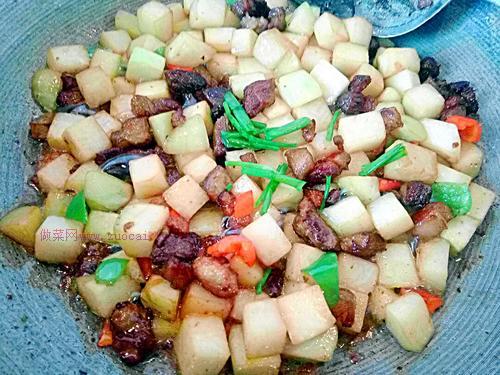 肉丁芥菜頭的做法