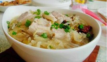 酸菜白肉粉條怎么做？