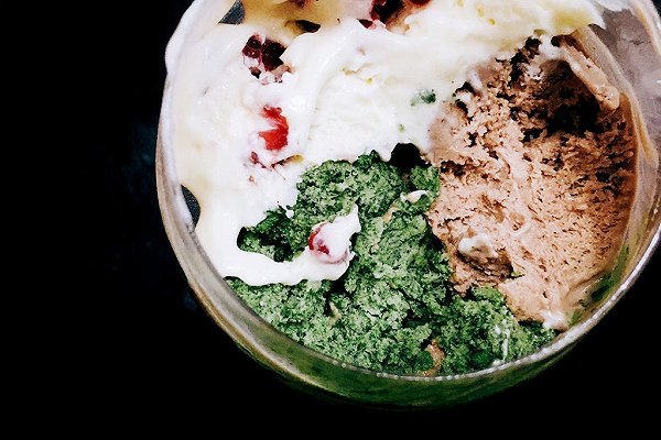 【福利】黃梅天，與雙莓冰激凌最配了（無(wú)需攪拌，純自然手工版）的做法