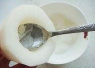 白蘿卜燉蜂蜜的做法圖解2