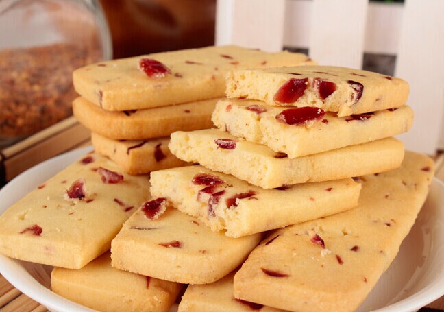 蔓越莓曲奇餅干的做法,蔓越莓曲奇餅干怎么做,蔓越莓曲奇餅干做法