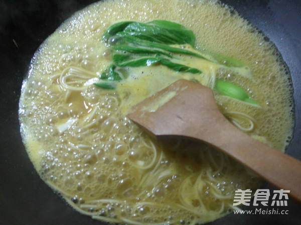 咖喱拉面鮮蝦小餛飩的做法