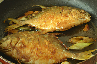 紅燒魚的做法步驟：10