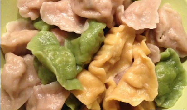 三色餃子怎么包？