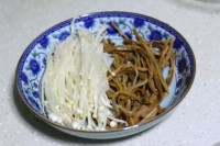 菠菜汁手搟面的做法步驟12