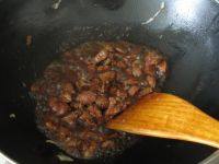 土豆牛肉胡蘿卜燜飯的做法步驟6