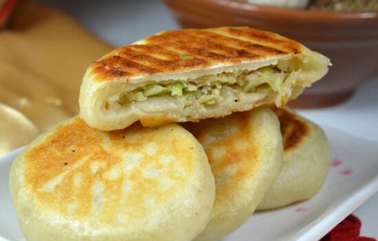 營養(yǎng)早餐圓白菜肉燙面餡餅怎么做？