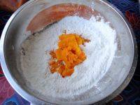 南瓜手搟面的做法步驟1