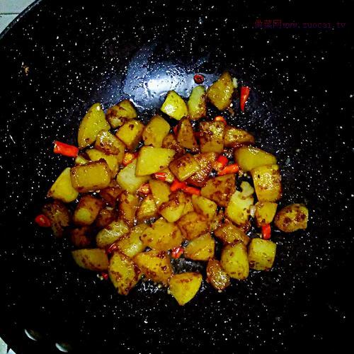 醬燒土豆塊的做法