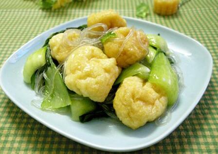搭配營養(yǎng)的青菜粉絲豆腐果怎么做？