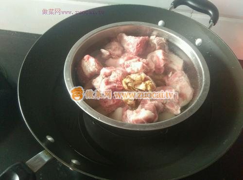 白蘿卜蟶干燉排骨的做法