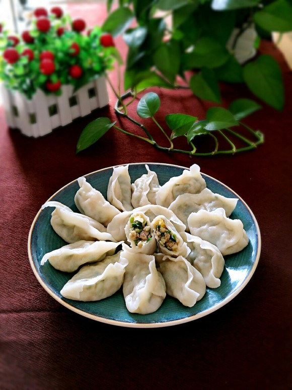韭菜蓮藕餃子