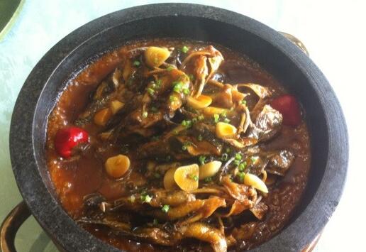 如何做石鍋黃鴨叫？