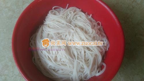 自制瘦肉青菜湯面的做法