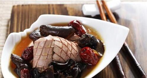 豬腰核桃燉杜仲怎么做？