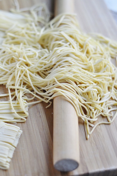 四種手搟面的做法步驟7