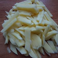 土豆西紅柿湯面的做法圖解2