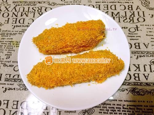 財(cái)源滾滾黃金雞卷的做法