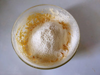 圣誕花環(huán)糖霜餅干的做法步驟5