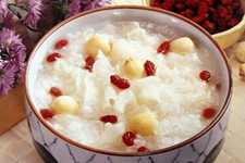秋季養(yǎng)生粥,秋季養(yǎng)生粥的做法