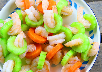 不走尋常路的清炒蝦仁，絕對(duì)能誘惑小朋友的胃口