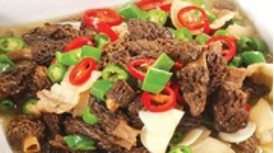 怎么做青椒茶油羊肚菌？