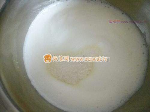 戚風(fēng)蛋糕的做法