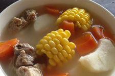 玉米蘿卜排骨湯做法