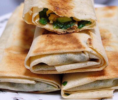 美味營(yíng)養(yǎng)早餐煎餅皮韭菜盒子怎么做？