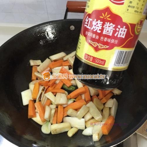 杏鮑菇胡蘿卜燒的做法