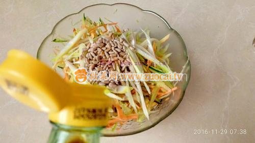  涼拌蘿卜絲的做法
