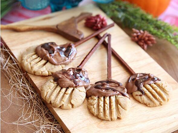 餅干——女巫的掃帚怎么做？