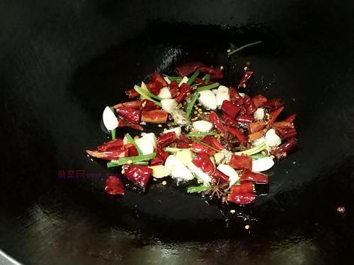 麻辣干鍋雞的做法