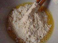 紅棗燕麥電飯煲蛋糕的做法步驟5