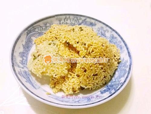 元?dú)忮伆偷淖龇?/ data-TkEp=