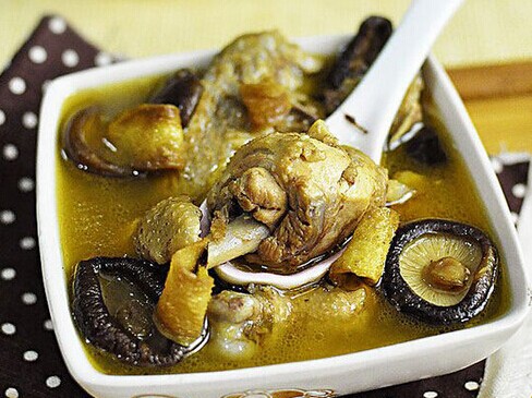 臺(tái)灣麻油雞