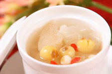 銀耳蓮子湯怎么做營(yíng)養(yǎng)又美味