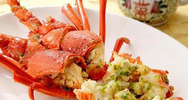 怎么做上湯開邊焗龍蝦？